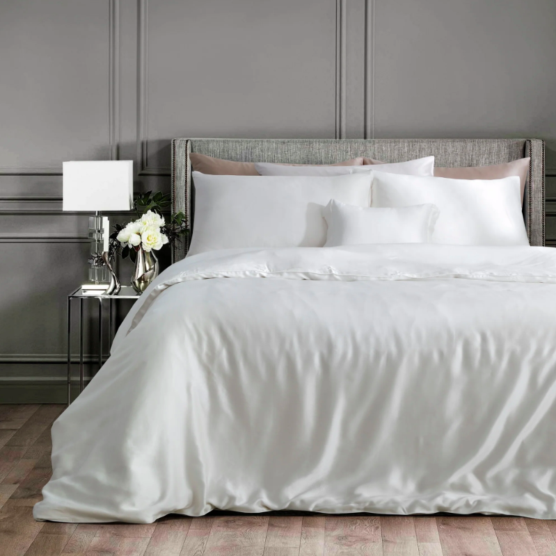 Sensualite Komme Haute Quilt Cover, 100% Mulberry Silk 