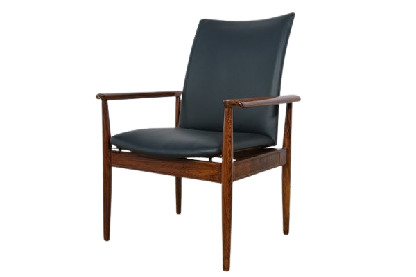 Diplomat Chair
